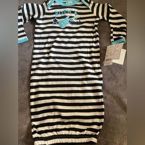 NWT QUILTEX SLEEP BAG 6/9 months.         16